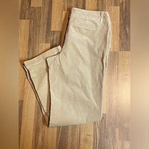 Bloomingdale’s Women’s Size 14 Corduroy Pants